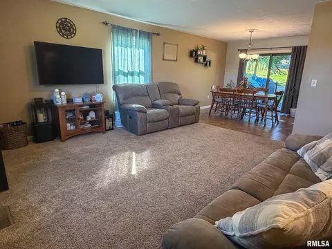 Living - 2106 S Main St, Eureka, IL 61530 photo 2 of 2
