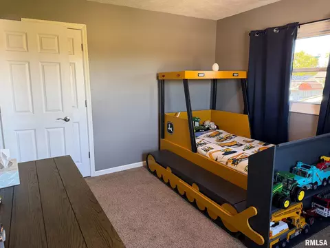 Bedroom - 2106 S Main St, Eureka, IL 61530 photo 6 of 6