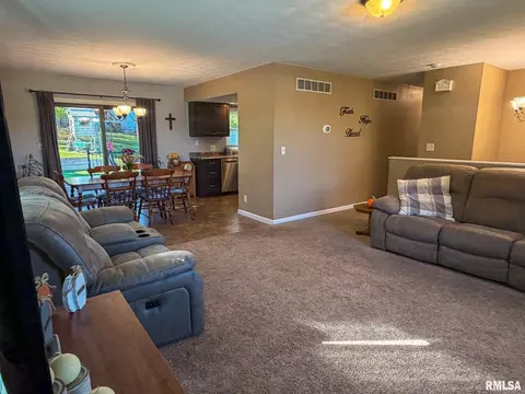 Other - 2106 S Main St, Eureka, IL 61530 photo 3 of 13