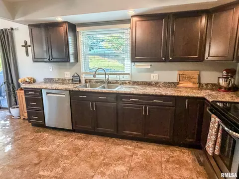 Kitchen - 2106 S Main St, Eureka, IL 61530 photo 4 of 4