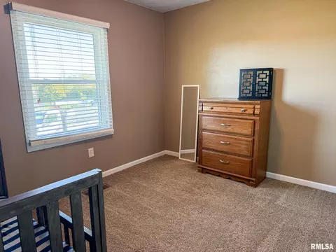 Bedroom - 2106 S Main St, Eureka, IL 61530 photo 4 of 6