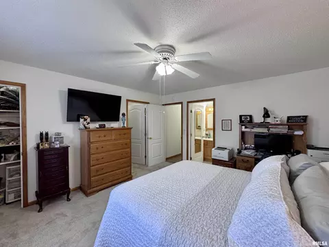 Bedroom - 2005 S Madison St, Macomb, IL 61455 photo 2 of 3
