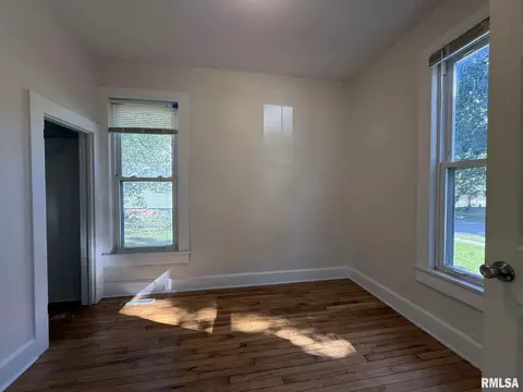 Bedroom - 816 E Carroll St, Macomb, IL 61455 photo 1 of 2