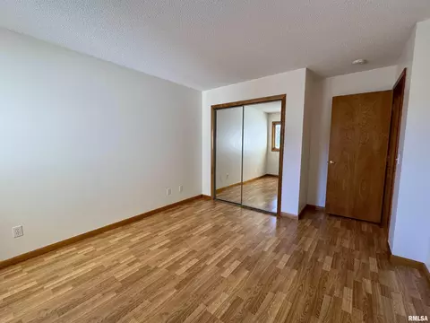 Bedroom - 234 Scotch Pine Dr, Macomb, IL 61455 photo 2 of 4