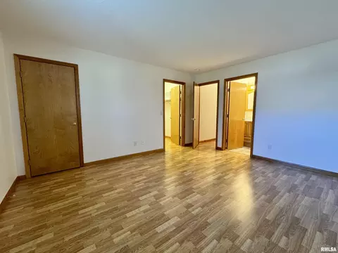 Bedroom - 234 Scotch Pine Dr, Macomb, IL 61455 photo 4 of 4