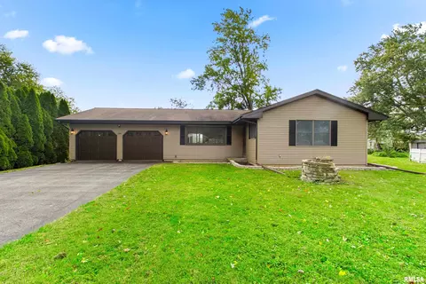288 Sheffield Rd, Groveland, IL 61535