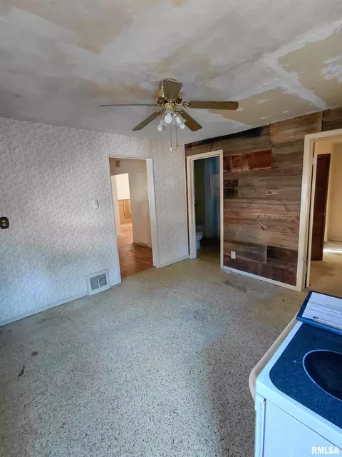 Other - 440 N 2nd Ave, Canton, IL 61520 photo 1 of 5