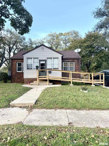 2017 W Wiswall St, Peoria, IL 61605