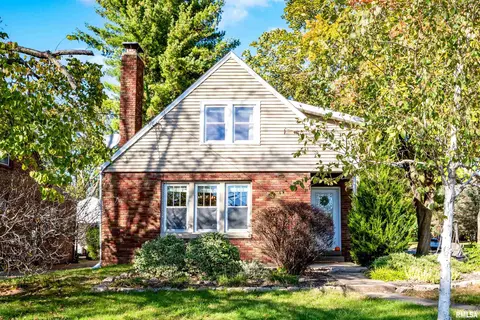 801 W Forrest Hill Ave, Peoria, IL 61604