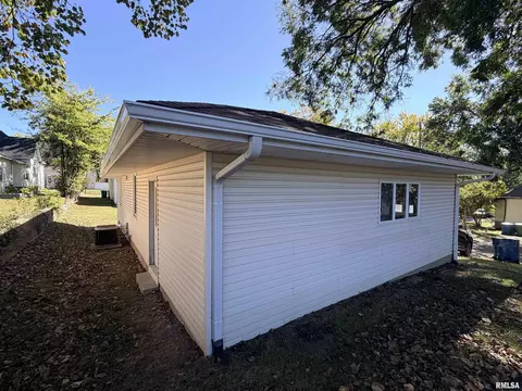 Other - 107 Williams St, Anna, IL 62906 photo 6 of 6