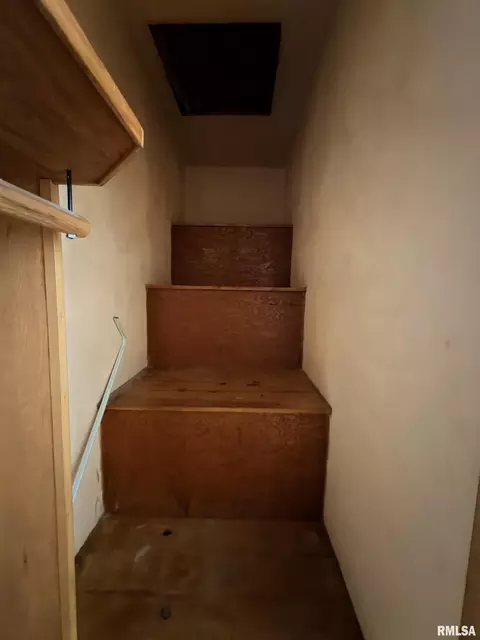 Other - 107 Williams St, Anna, IL 62906 photo 1 of 6