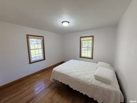 Bedroom - 107 Williams St, Anna, IL 62906 photo 1 of 4