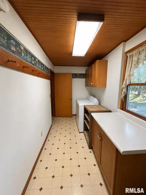 Other - 401 Jennings Rd, Hurst, IL 62949 photo 8 of 8
