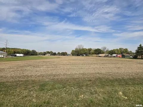 1600 E Walnut St, Canton, IL 61520 photo 9