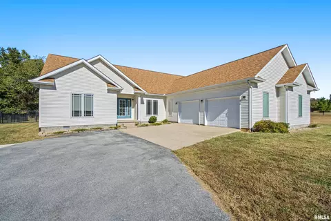 15027 Jalee Ln, Marion, IL 62959