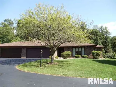 3748 53rd St, Moline, IL 61265 photo 1