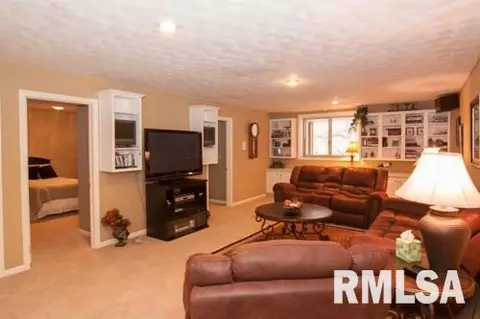1645 53rd St, Moline, IL 61265 photo 15