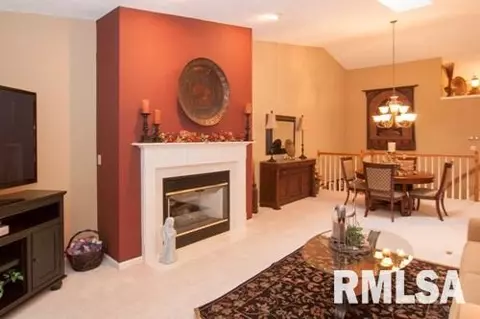 1645 53rd St, Moline, IL 61265 photo 7