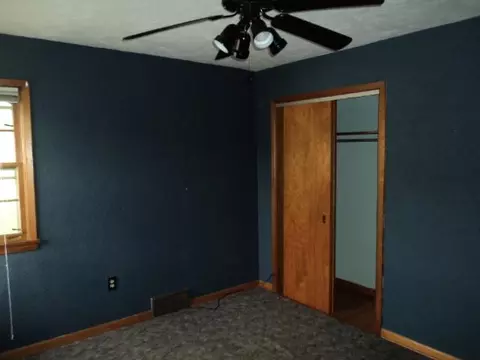 309 311 W Main St, Atkinson, IL 61235 photo 11