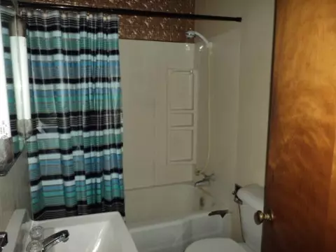 309 311 W Main St, Atkinson, IL 61235 photo 12