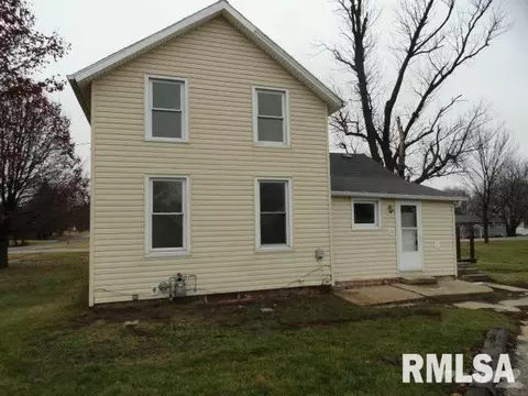 401 S 3rd Ave, New Windsor, IL 61465 photo 1