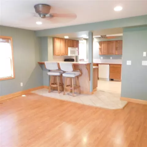 1808 9th St, Moline, IL 61265 photo 3