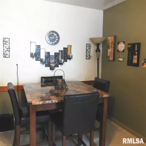 1808 9th St, Moline, IL 61265 photo 20
