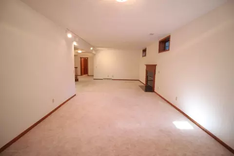 3402 76th St, Moline, IL 61265 photo 14