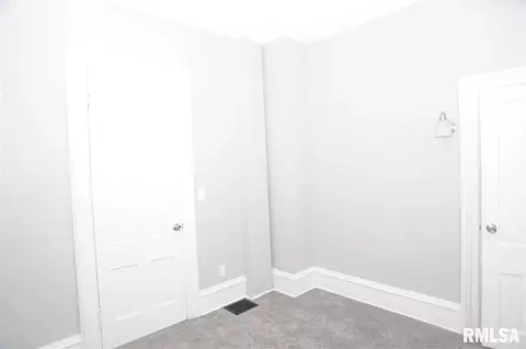 1155 12th Ave, Moline, IL 61265 photo 9