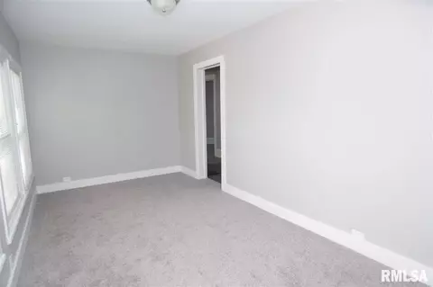 1155 12th Ave, Moline, IL 61265 photo 11
