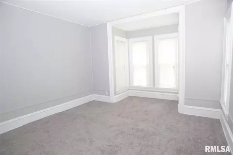 1155 12th Ave, Moline, IL 61265 photo 6
