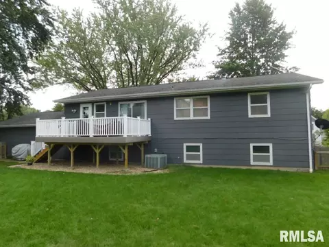 532 E 6th St, Tipton, IA 52772 photo 8