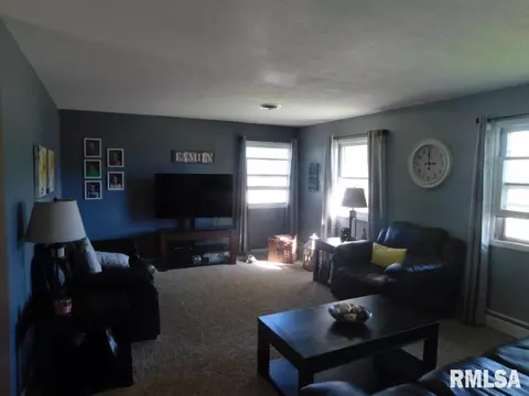 532 E 6th St, Tipton, IA 52772 photo 12