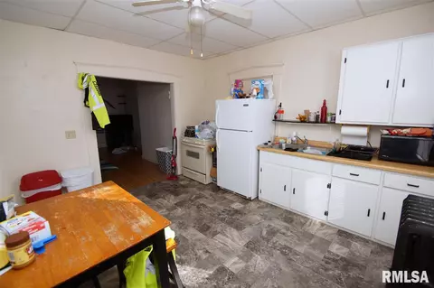 2428 5th Ave, Moline, IL 61265 photo 6