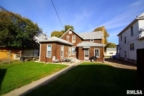 2428 5th Ave, Moline, IL 61265 photo 3