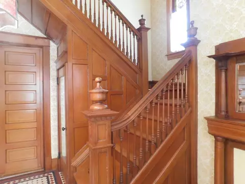 552 E 4th St, Tipton, IA 52772 photo 11
