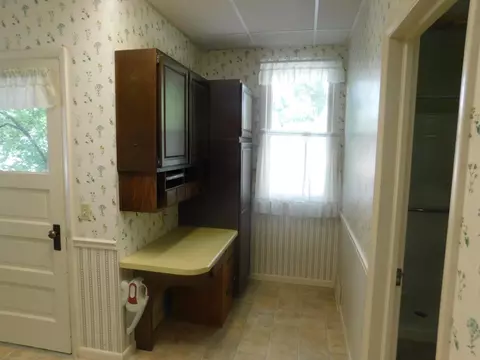 552 E 4th St, Tipton, IA 52772 photo 18