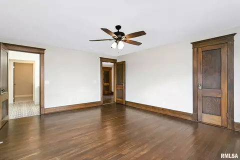 151 Muhs Cir, Eldridge, IA 52748 photo 22