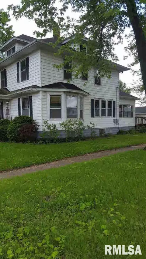 800 15th Ave, Fulton, IL 61252 photo 2