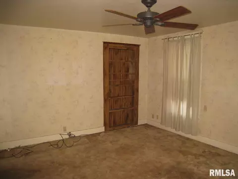 922 4th Ave, Moline, IL 61265 photo 6