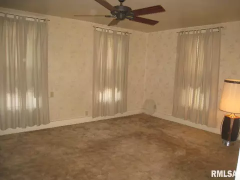 922 4th Ave, Moline, IL 61265 photo 5