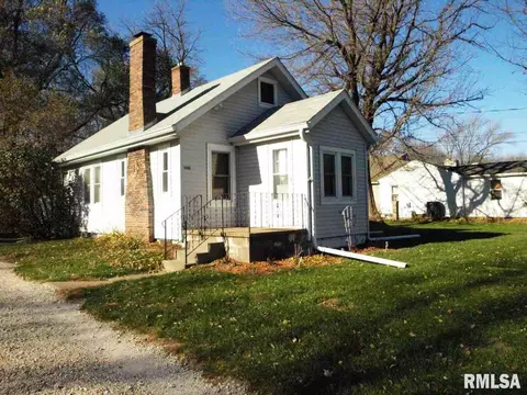 3403 39th St, Moline, IL 61265 photo 2