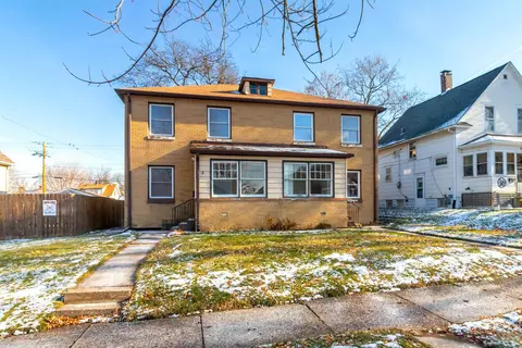 428 52nd St, Moline, IL 61265 photo 2