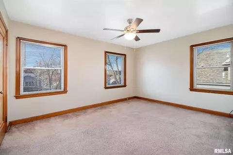 428 52nd St, Moline, IL 61265 photo 13