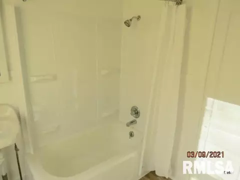 501 Wall St, Morrison, IL 61270 photo 10