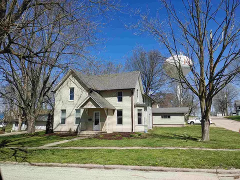 829 9th Ave, Fulton, IL 61252 photo 1