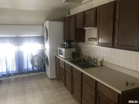 829 9th Ave, Fulton, IL 61252 photo 8