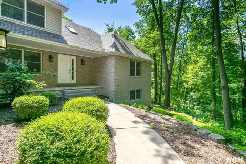 902 34th Ave, Moline, IL 61265 photo 2