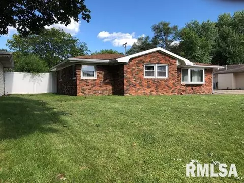 2311 8th St, Silvis, IL 61282 photo 2