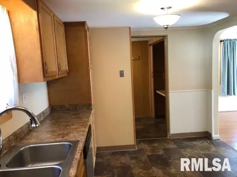 2311 8th St, Silvis, IL 61282 photo 11